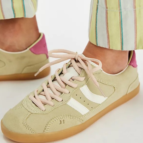 Coolway Shoes - Coolway Kizuna Sneakers men’s size 7 women’s size 10